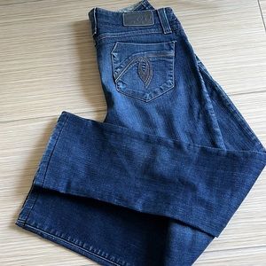 Level 99 Straight leg jeans sz 25